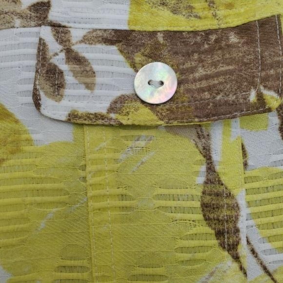 Alfred Dunner | Petite Lightweight Blazer Top - Picture 6 of 9